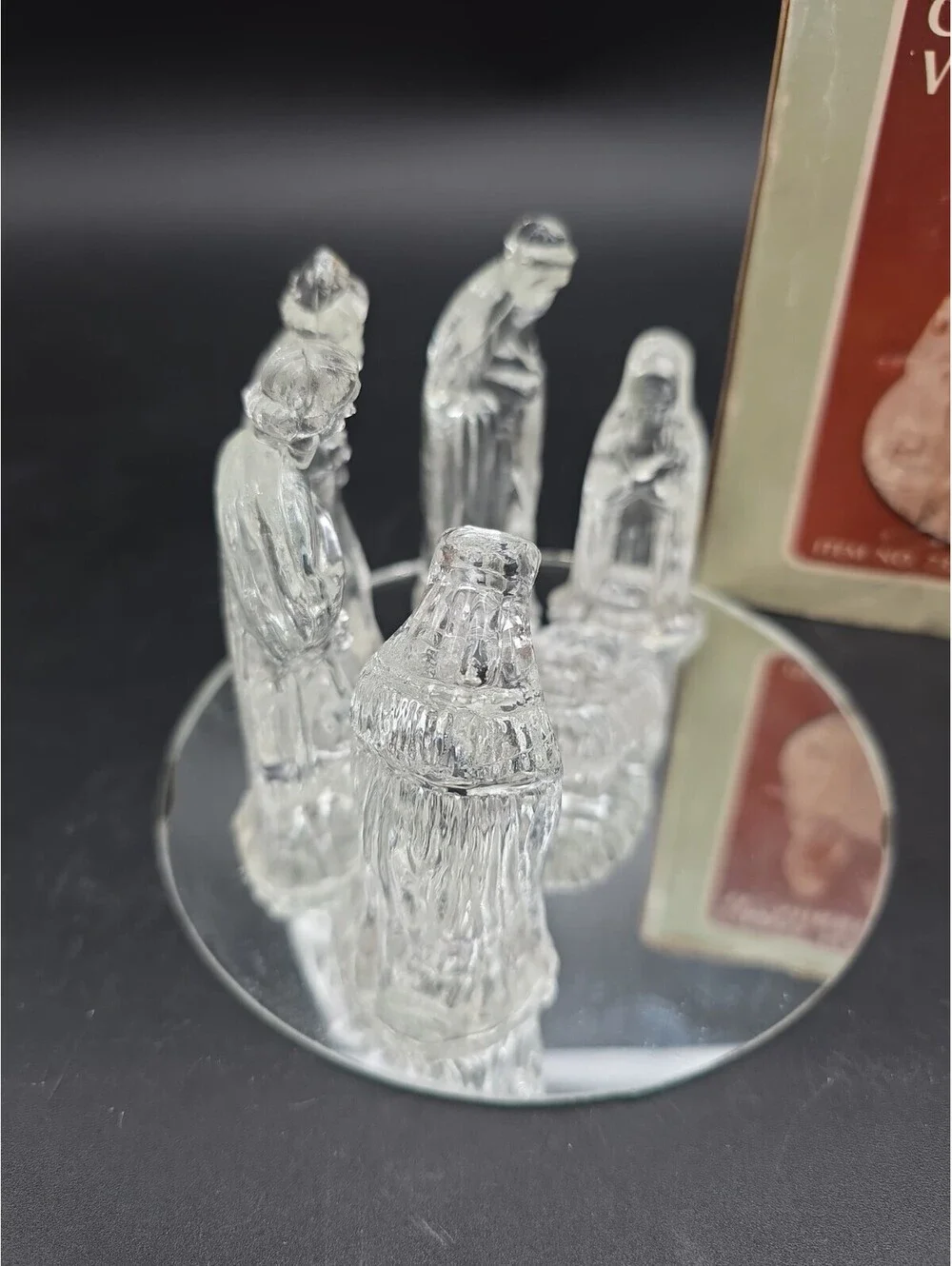 Vtg 1988 Glass Nativity Set ST-7 W/ Mirror Baby Jesus Madonna Joseph 4